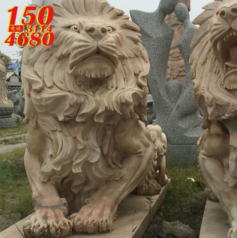 狮子石雕/铜雕/玻璃钢雕塑像厂家定制图片之“汇丰爬狮子”