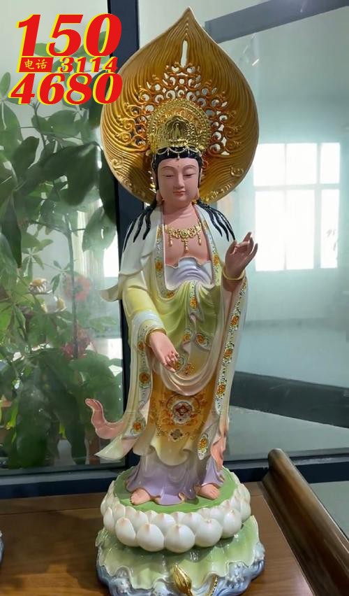 法音轮菩萨彩绘雕像